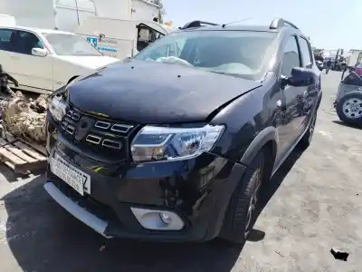 Veículo de Sucata dacia sandero stepway do ano 2018 alimentado h4b b4