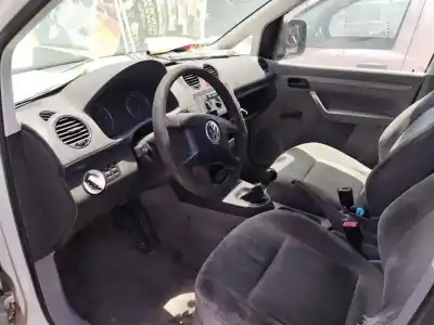 Здавання транспортного засобу volkswagen caddy ka/kb (2k) life року 2006 потужний bst