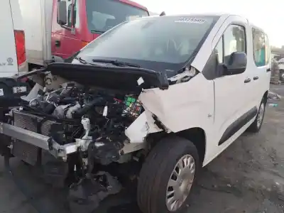 Veículo de Sucata opel combo cargo (e) edition 102 cv / 75 kw do ano 2021 alimentado yh01