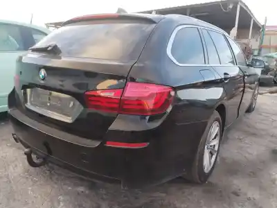 Scrapping Vehicle bmw 5 touring (f11) 520 i of the year 2014 powered 