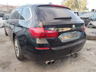 Scrapping Vehicle bmw 5 touring (f11) 520 i of the year 2014 powered 