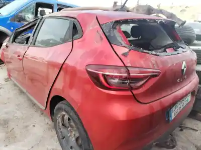 Veículo de Sucata RENAULT CLIO V INTENS do ano 2021 alimentado K9K U8