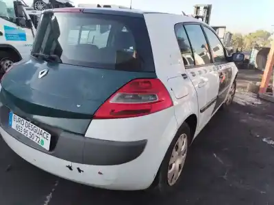 Veículo de Sucata renault megane ii berlina 5p dynamique do ano 2008 alimentado 