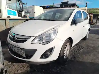 Здавання транспортного засобу opel corsa d expression року 2011 потужний a12xer