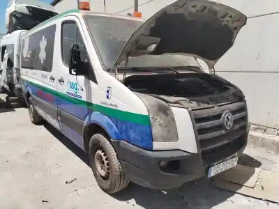 Veículo de Sucata VOLKSWAGEN CRAFTER CAJA CERRADA Caja cerrada 30 batalla corta do ano 2001 alimentado 
