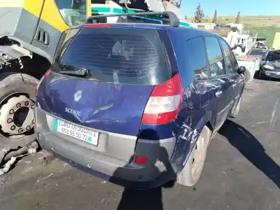 Veículo de Sucata renault megane ii berlina 5p emotion do ano 2006 alimentado 