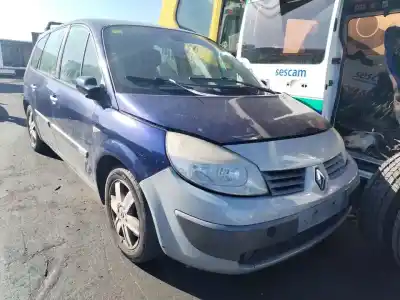 Veículo de Sucata renault megane ii berlina 5p emotion do ano 2006 alimentado 