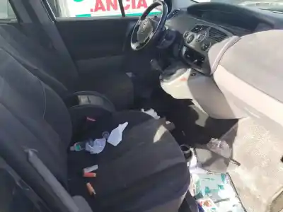 Veículo de Sucata renault megane ii berlina 5p emotion do ano 2006 alimentado 