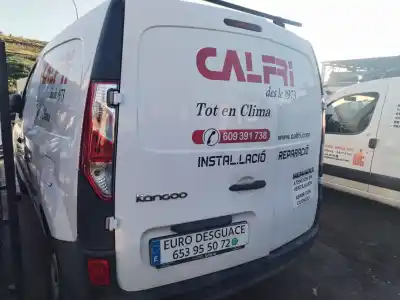 Veículo de Sucata RENAULT KANGOO Profesional 95 CV / 70 KW do ano 2016 alimentado K9KB6
