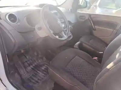 Veículo de Sucata renault kangoo profesional 95 cv / 70 kw do ano 2016 alimentado k9kb6