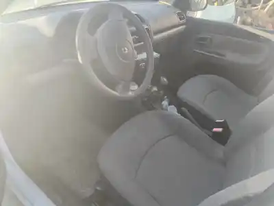 Утилизация автомобиля renault clio ii fase ii (b/cb0) 1.5 dci diesel 65 cv / 48 kw года 2004 питание k9k a7