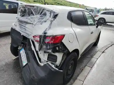 Veículo de Sucata renault clio iv dynamique do ano 2001 alimentado k9k e6