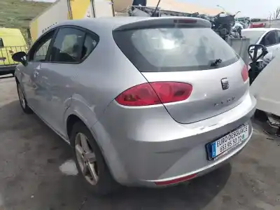 Veículo de Sucata seat leon (1p1) reference do ano 2010 alimentado cay