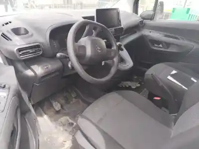 Scrapping Vehicle citroen berlingo 100 años m of the year 2001 powered yh01