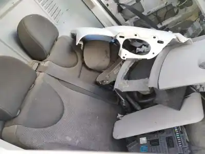 Veículo de Sucata peugeot expert tepee mixto l2 do ano 2007 alimentado rhk