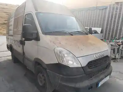 Scrapping Vehicle iveco daily furgón fg h2 33 s ... v batalla 3520 of the year 2014 powered f1ae3481b ac