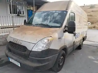 Scrapping Vehicle iveco daily furgón fg h2 33 s ... v batalla 3520 of the year 2014 powered f1ae3481b ac