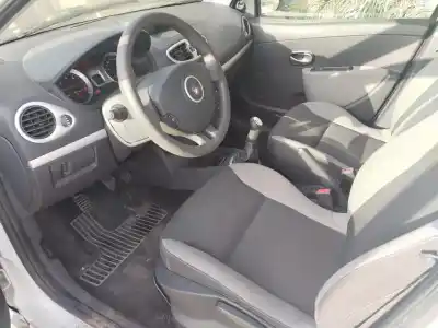 Scrapping Vehicle renault clio iii authentique of the year 2011 powered k9k67
