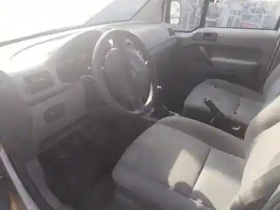 Veículo de Sucata ford tourneo connect (tc7) kombi b. corta (2006->) do ano 2005 alimentado hcpa