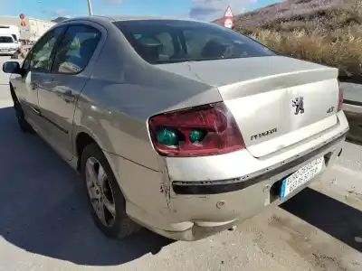 Veicolo di demolizione peugeot 407 st confort dell'anno 2005 alimentato rhr