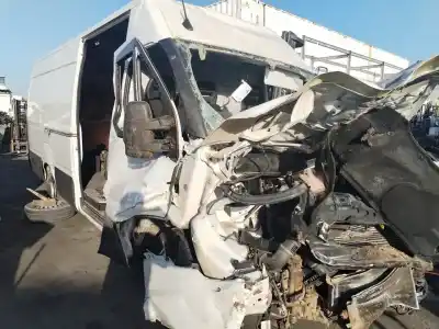 Verschrottungsfahrzeug IVECO DAILY CAJA CERRADA (2019 =>..)  des Jahres 2001 angetrieben B07