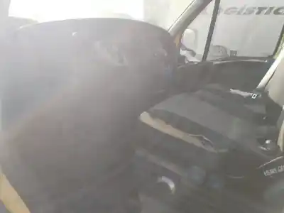 Здавання транспортного засобу iveco daily furgón fg 33 s ... v batalla 3520 року 2014 потужний f1ae3481c*ac