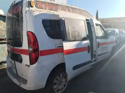 Verschrottungsfahrzeug FIAT DOBLO CARGO  des Jahres 2001 angetrieben 