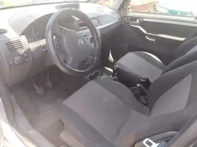Verschrottungsfahrzeug OPEL MERIVA  des Jahres 2004 angetrieben Z17DTH