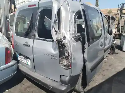 Здавання транспортного засобу peugeot partner kasten doble cabina року 2014 потужний 9h06