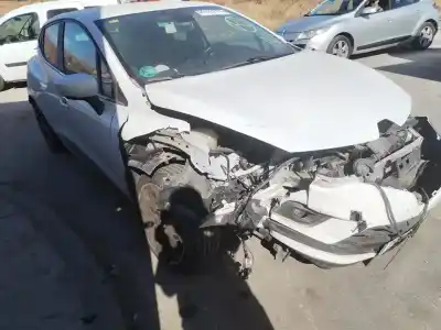 Veículo de Sucata RENAULT CLIO IV Limited do ano 2018 alimentado 