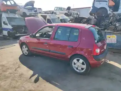 Scrapping Vehicle renault clio ii fase ii (b/cb0) k4jc7 of the year 2001 powered k4jc7