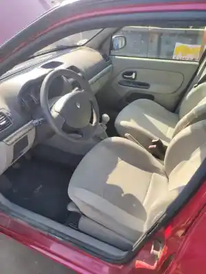 Scrapping Vehicle renault clio ii fase ii (b/cb0) k4jc7 of the year 2001 powered k4jc7