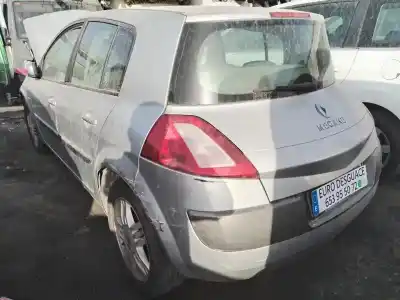 Veículo de Sucata renault megane ii berlina 5p pack authentique (e) do ano 2004 alimentado k9k d7