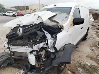 Veículo de Sucata renault express advance 74 cv / 55 kw do ano 2024 alimentado 