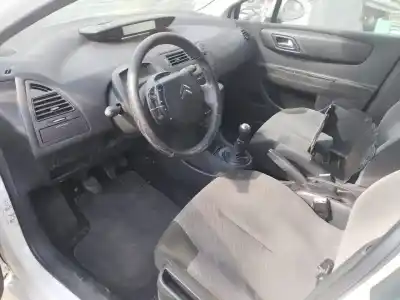 Veículo de Sucata citroen c4 berlina sx do ano 2005 alimentado 9hx