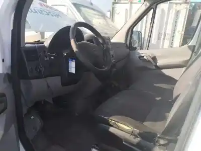 Veicolo di demolizione mercedes-benz sprinterii (furg. distrib. carga) (reserve) 310/313/316 cdi (906.135) 129 cv / 95 kw dell'anno 2001 alimentato 