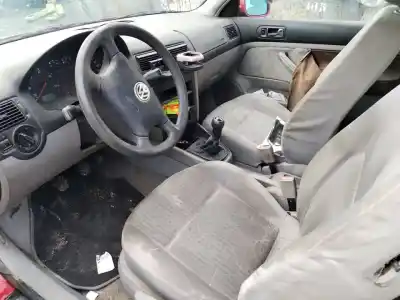 Veículo de Sucata volkswagen golf iv variant (1j5) highline do ano 2005 alimentado alh