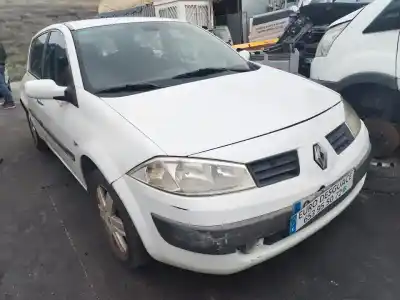 Sloopvoertuig RENAULT MEGANE II BERLINA 5P  van het jaar 2005 aangedreven 