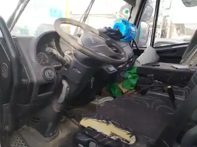 Sloopvoertuig iveco eurocargo fg 100 e tráfico urbano 177 cv / 130 kw van het jaar 2001 aangedreven f4ae3481b*s