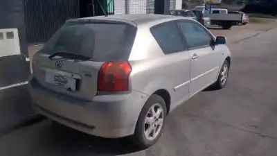 Veículo de Sucata toyota corolla (_e12_) 1.4 d (nde120_) do ano 2006 alimentado 1ndtv