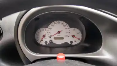 Veicolo di demolizione ford ka (ccq) básico dell'anno 1996 alimentato a9b