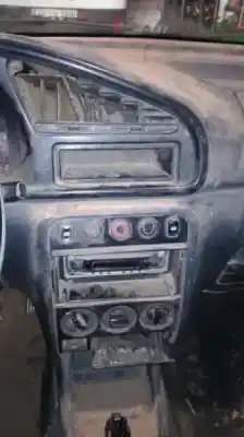 Veículo de Sucata peugeot partner (s1) break do ano 2000 alimentado wjz