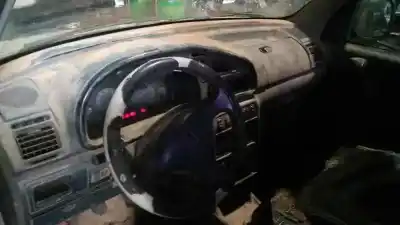 Veículo de Sucata peugeot partner (s1) break do ano 2000 alimentado wjz