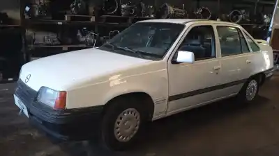 Verschrottungsfahrzeug opel kadett e cup lim. des jahres 1990 angetrieben 16sv