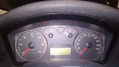 Veicolo di demolizione fiat stilo (192) 1.9 jtd cat dell'anno 2002 alimentato 192a1000