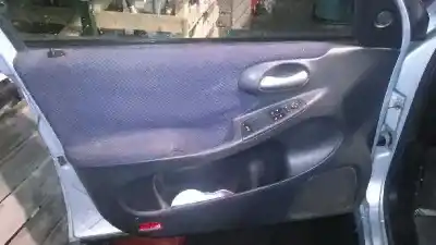 Veicolo di demolizione fiat stilo (192) 1.9 jtd cat dell'anno 2002 alimentato 192a1000