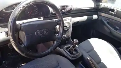 Veículo de Sucata audi a4 berlina (b5) 1.8 t do ano 1995 alimentado aeb
