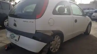 Здавання транспортного засобу opel corsa c club року 2002 потужний y17dtl