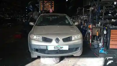 Здавання транспортного засобу RENAULT MEGANE II BERLINA 5P Confort Dynamique року 2006 потужний K4M