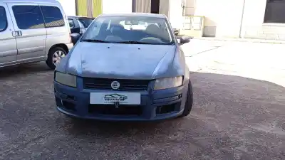 Veicolo di demolizione fiat stilo (192) 1.9 jtd cat dell'anno 2004 alimentato 192a1000